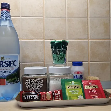 Thomas' Place -100m Parc Si Metrou Tineretului *