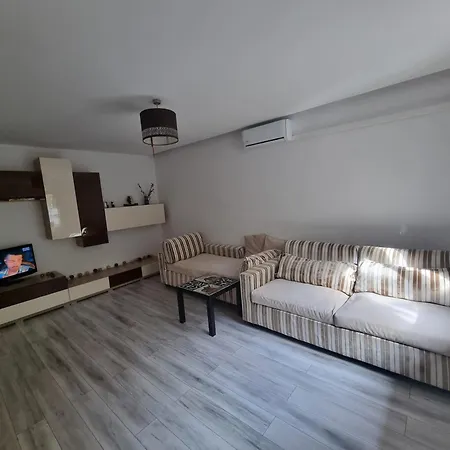 Thomas' Place -100m Parc Si Metrou Tineretului Bukarest