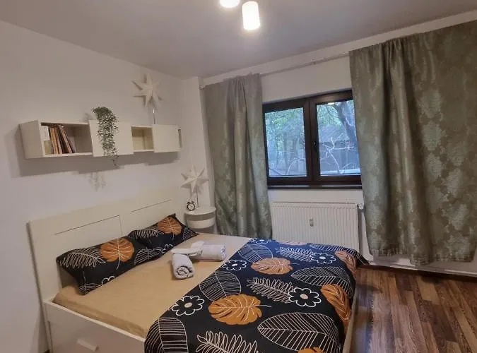 Thomas' Place -100m Parc Si Metrou Tineretului *