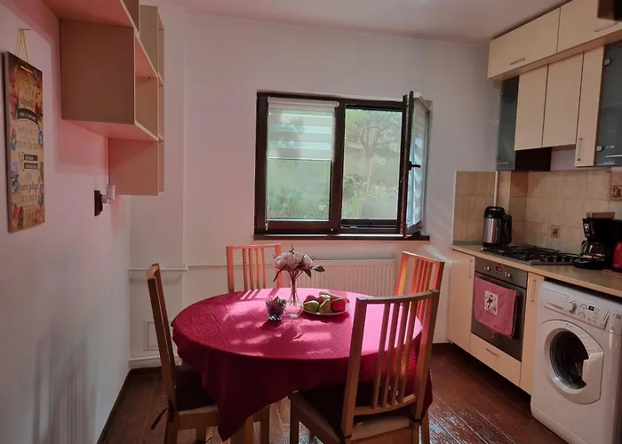 דירה Thomas' Place -100m Parc Si Metrou Tineretului *