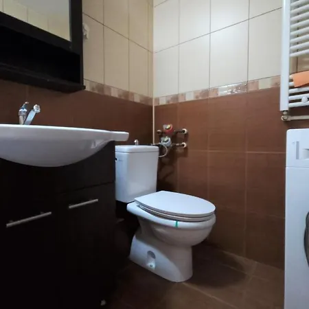 Thomas' Place -100m Parc Si Metrou Tineretului Apartamento Bucareste