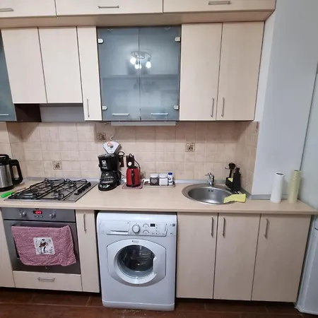 Thomas' Place -100m Parc Si Metrou Tineretului Lägenhet