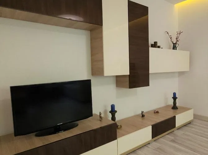 Thomas' Place -100m Parc Si Metrou Tineretului Lägenhet