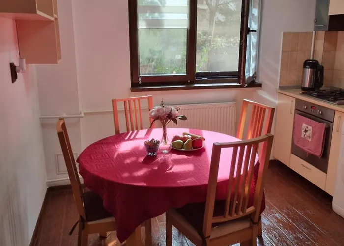 Lägenhet Thomas' Place -100m Parc Si Metrou Tineretului *